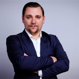 美股动态 | 联合包裹(UPS.US)因未能提供盈利指导而股价下跌超9%
